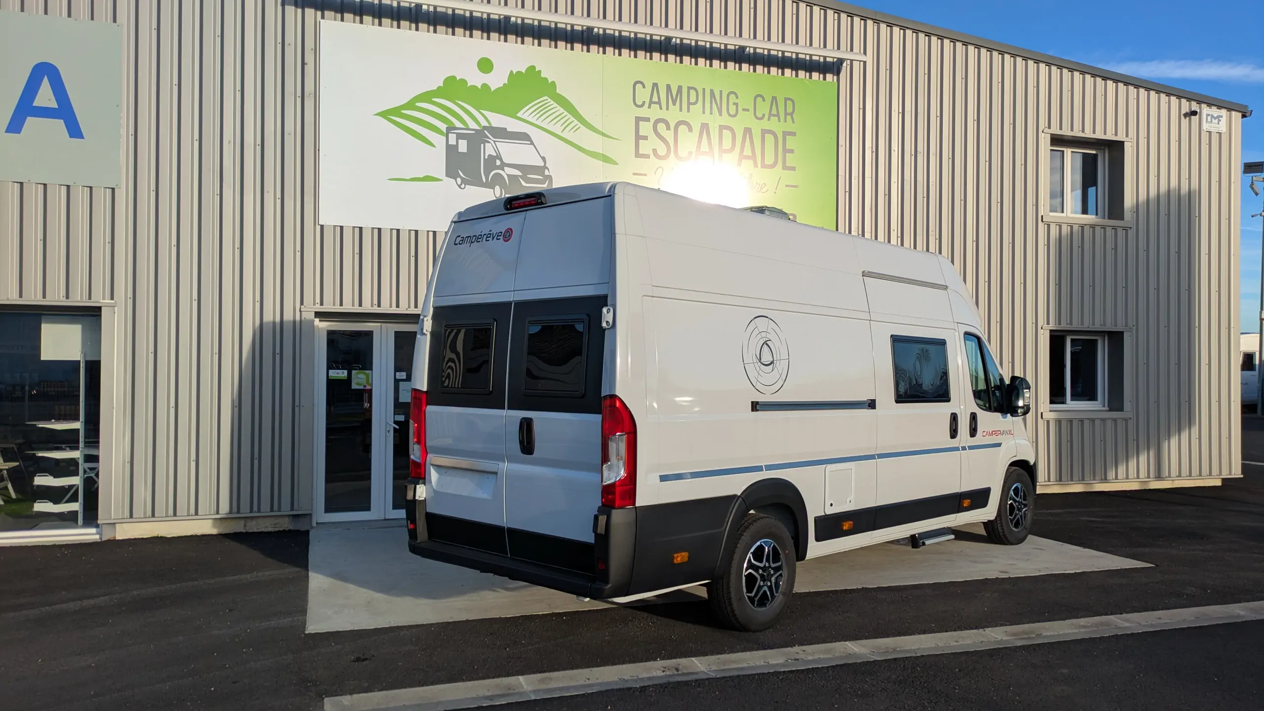 Image CAMPEREVE CAMPER VAN XL  